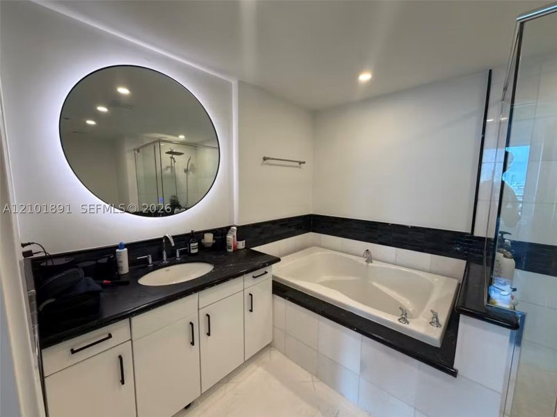 Apartment for rent at Bentley Bay North 1014