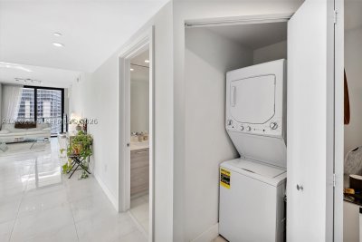 Comprar apartamento en Dua Miami - SLS Brickell Condo 1905