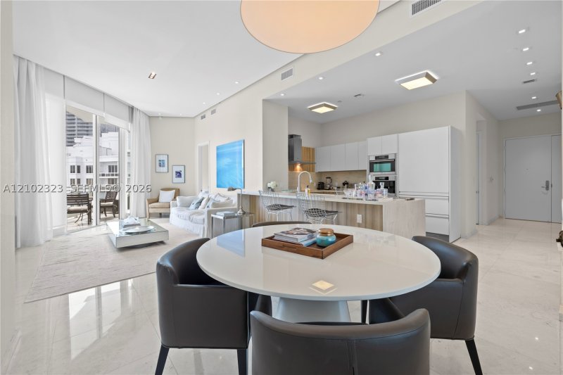 Condo for sale at Asia on Brickell 3005