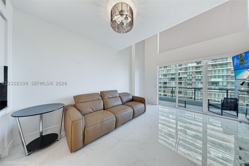 Apartment for rent at Infinity on Brickell 2608
