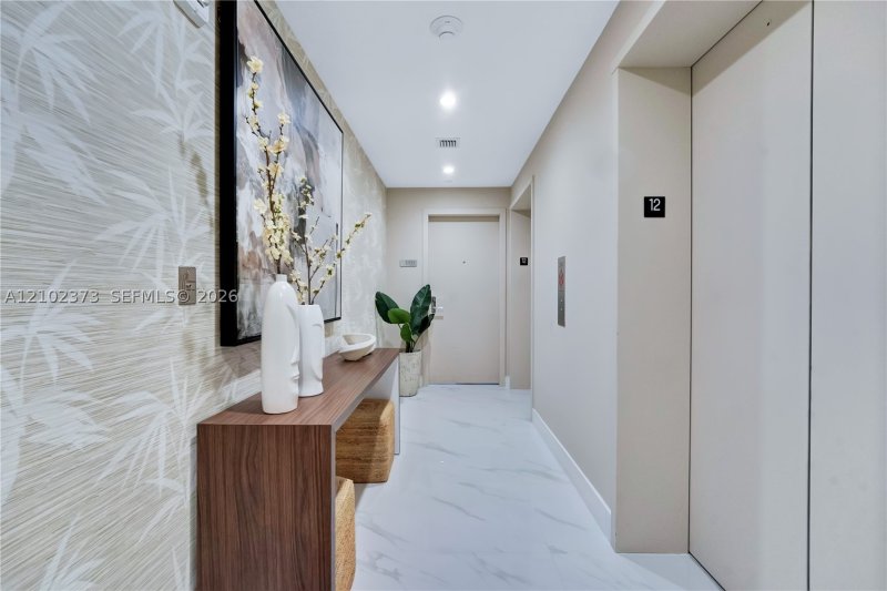 Apartment for rent at Aria Reserve Miami 1206