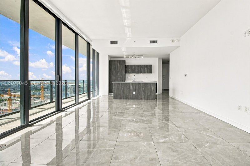 Comprar apartamento no Gran Paraiso 4601