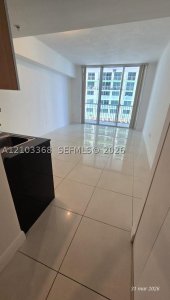 Comprar apartamento en Opera Tower 1209