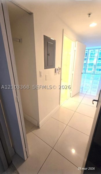 Comprar apartamento en Opera Tower 1209