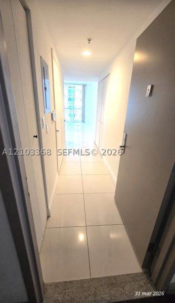Comprar apartamento en Opera Tower 1209