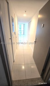 Comprar apartamento en Opera Tower 1209