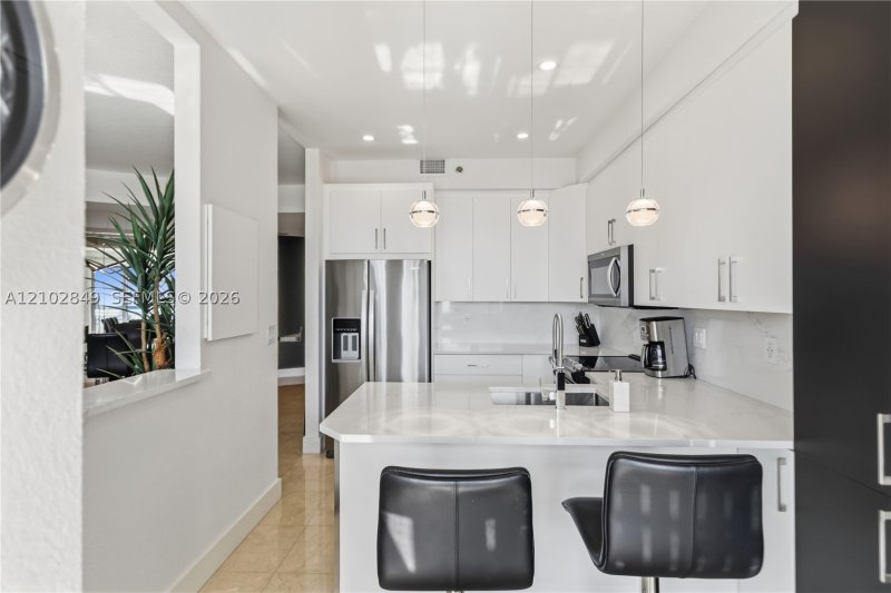 Condo for sale at Mystic Pointe 300 PH-16