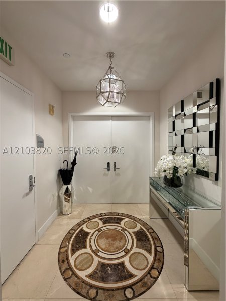 Alquiler de apartamento en Jade Ocean 1608