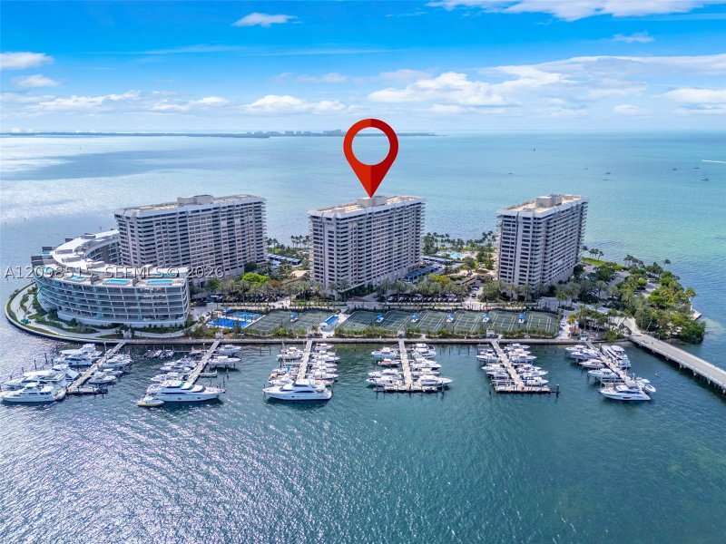 Comprar apartamento en Grove Isles Tower II B606