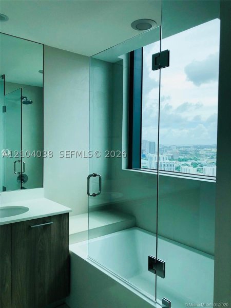Comprar apartamento en Paraiso Bayviews 3609