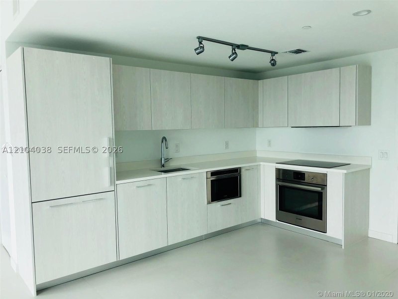 Comprar apartamento en Paraiso Bayviews 3609
