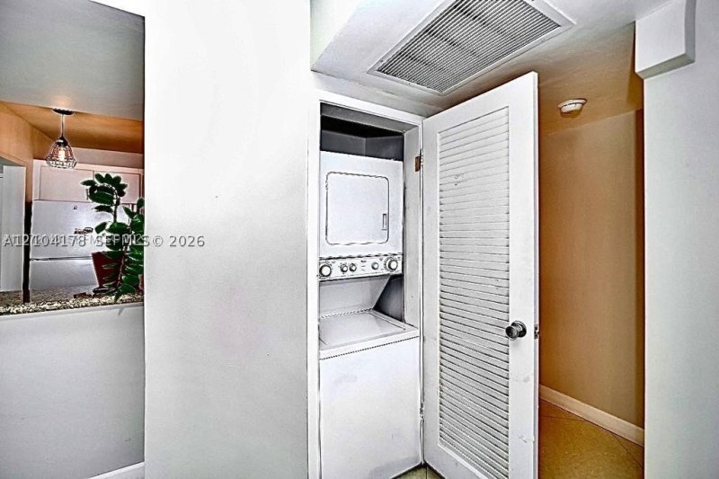 Apartment for rent at Mirador North Tower 630