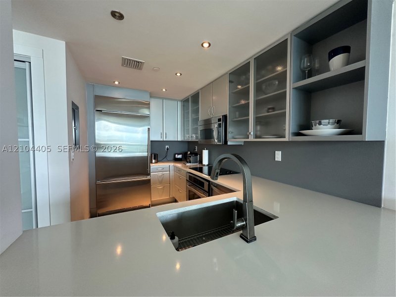 Apartment for rent at Bentley Bay North 1811