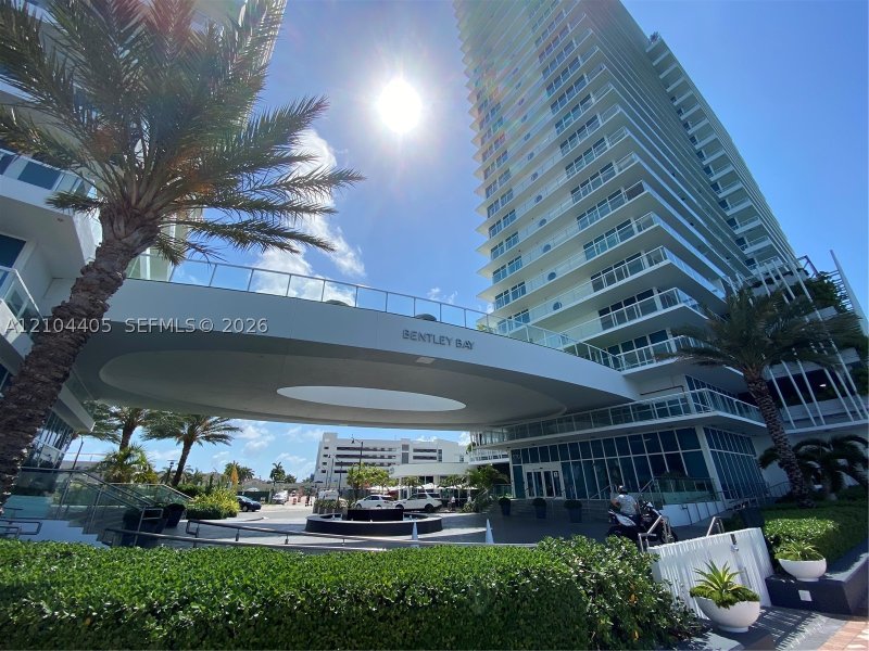 Apartment for rent at Bentley Bay North 1811