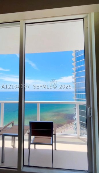Condo for sale at Trump International Sonesta Beach Resort 1711