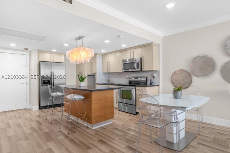 Apartment for rent at Carriage House Miami Beach 343