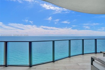 Comprar apartamento en Regalia 33