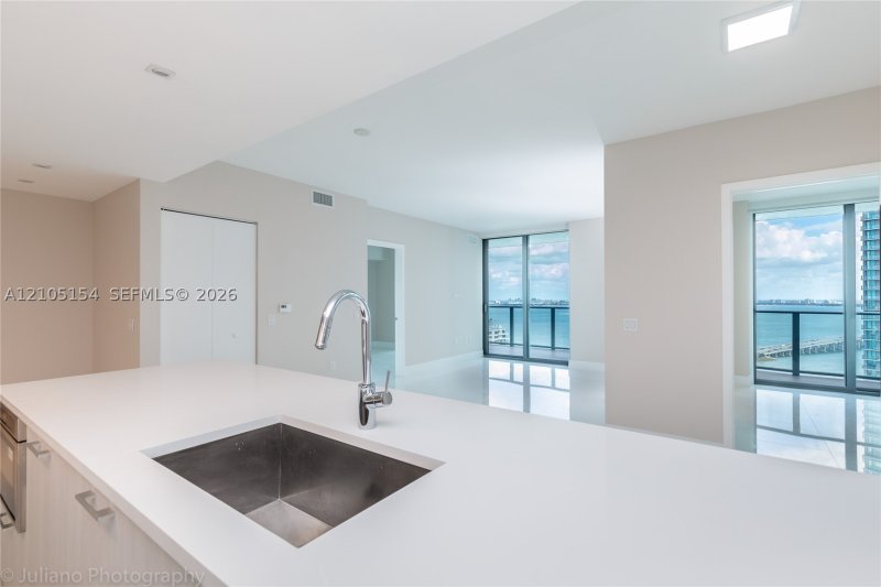 Comprar apartamento en Paraiso Bayviews 3302