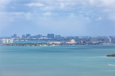 Comprar apartamento en Paraiso Bayviews 3302