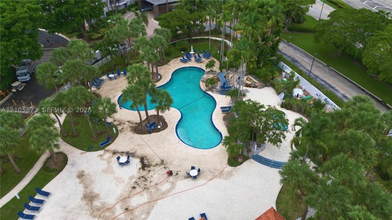 Condo for sale at Parc Central East 1101