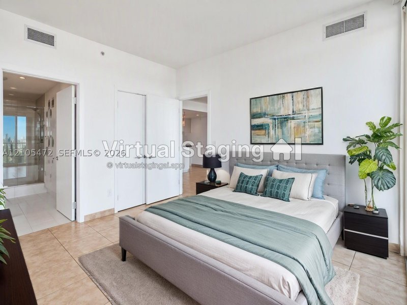 Condo for sale at Marina Blue 811