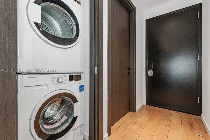 Comprar apartamento en The Elser Hotel and Residences 2005