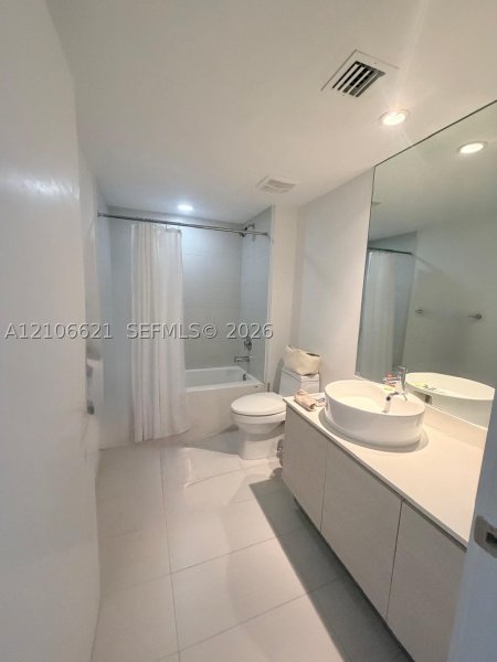 Condo for sale at Baltus House 706