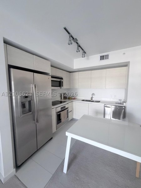 Condo for sale at Baltus House 706