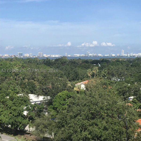 Condo for sale at Baltus House 706