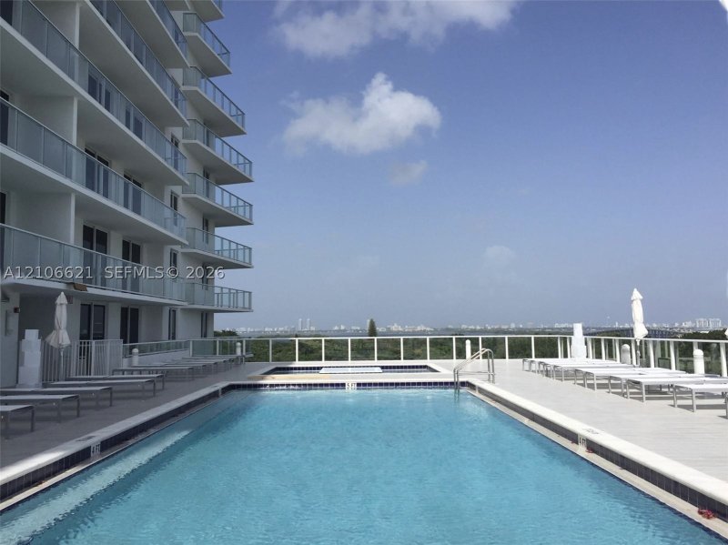 Condo for sale at Baltus House 706