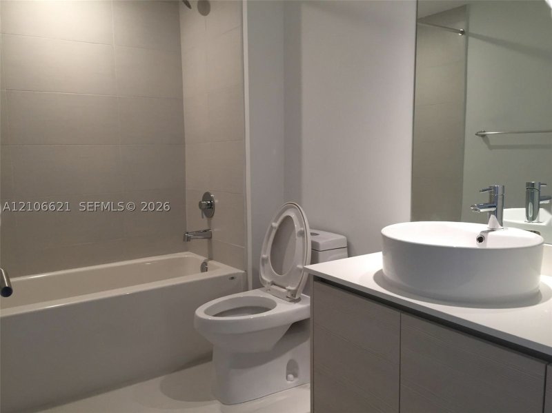 Condo for sale at Baltus House 706