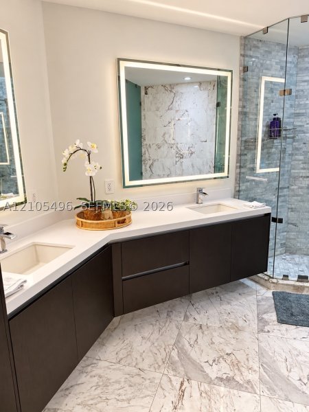 Aluguel de apartamento no Paramount Miami WorldCenter 2309