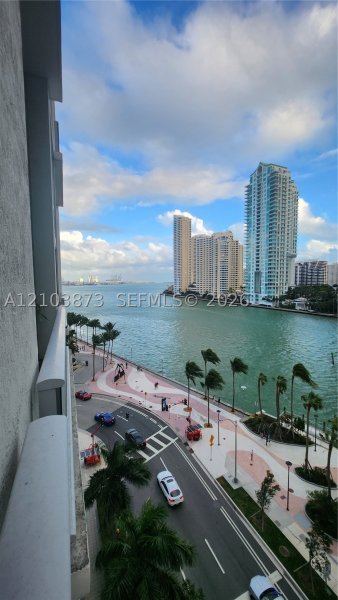 Condo for sale at Aston Martin Residences L-808