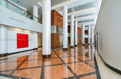 Comprar apartamento no Majestic Tower 403