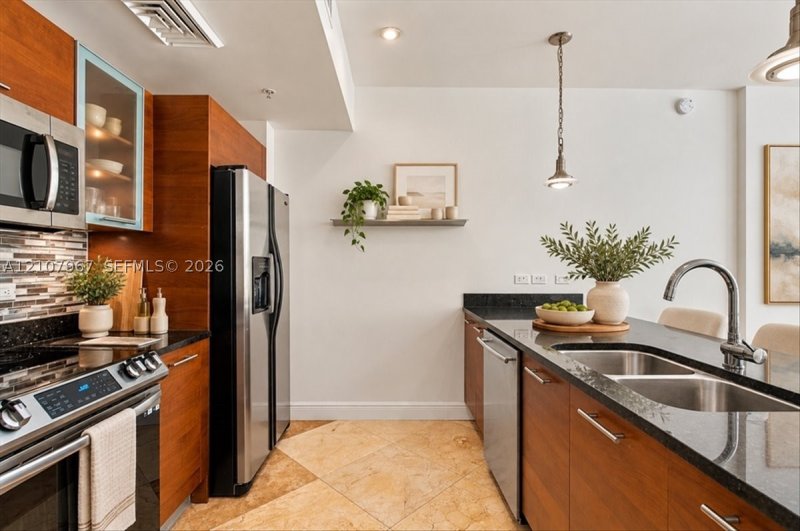 Property photo # 4