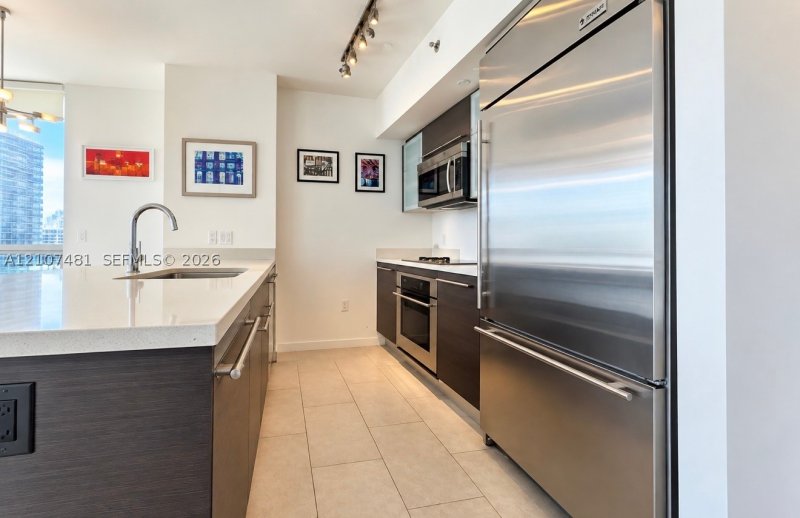 Comprar apartamento no 500 Brickell West Tower 2802