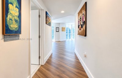 Comprar apartamento no 500 Brickell West Tower 2802