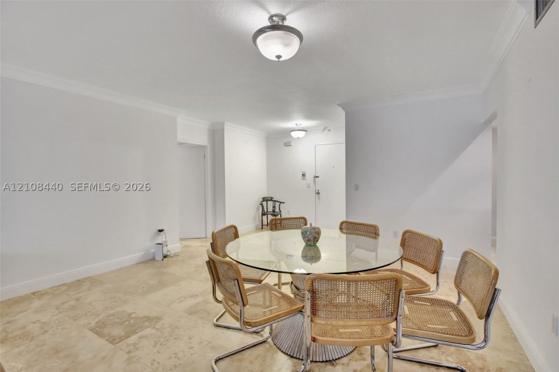 Apartment for rent at Balmoral Condo 3T