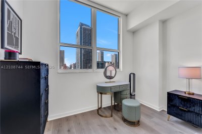 Property photo # 8