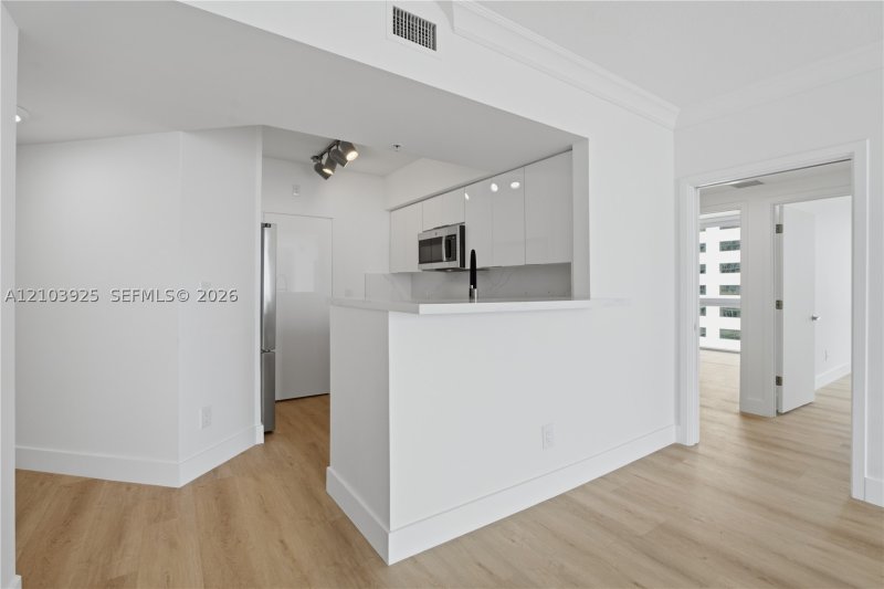 Apartment for rent at One Miami West Tower 2512