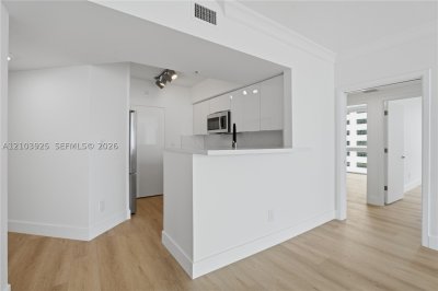 Aluguel de apartamento no One Miami West Tower 2512