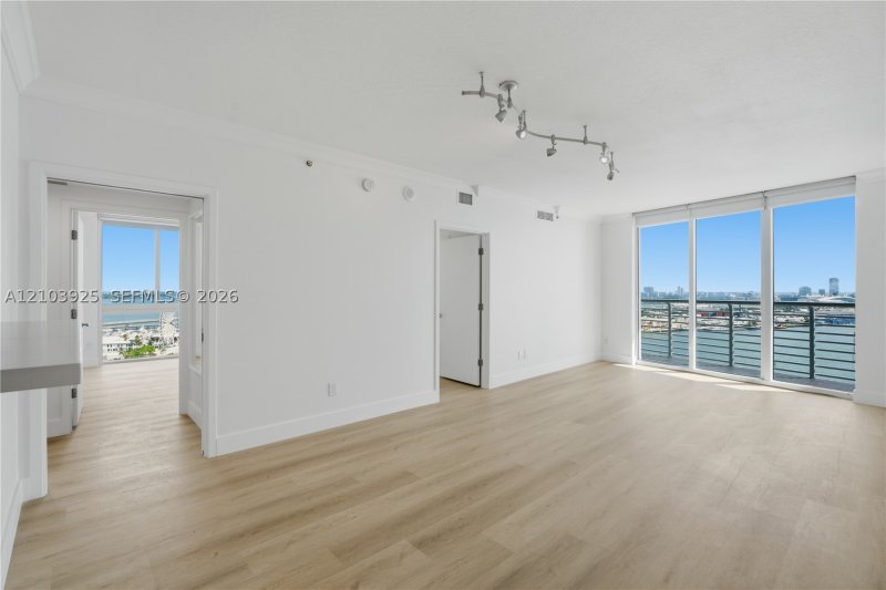 Apartment for rent at One Miami West Tower 2512