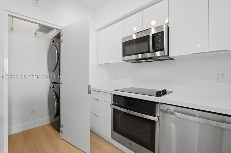 Apartment for rent at One Miami West Tower 2512