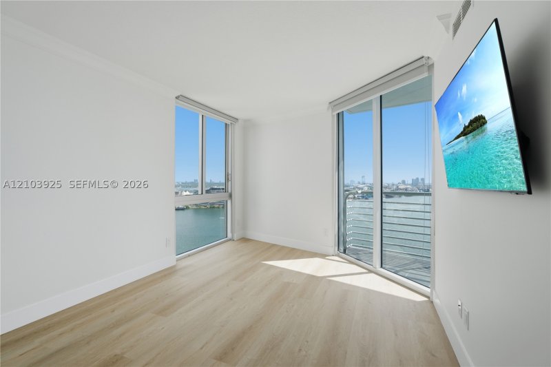 Apartment for rent at One Miami West Tower 2512