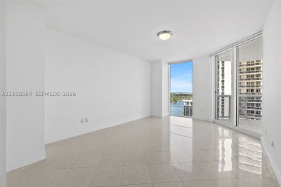 Alquiler de apartamento en Green Diamond Condo 2408