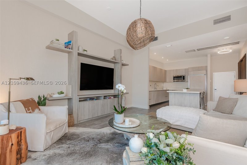 Comprar apartamento no Roney Palace 1615