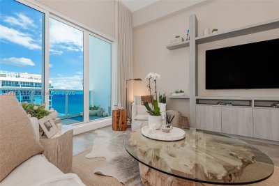 Comprar apartamento no Roney Palace 1615