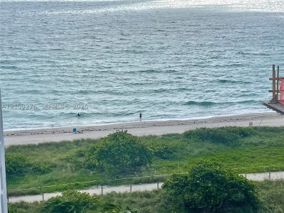 Aluguel de apartamento no Carlisle On The Ocean 1004