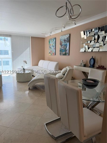 Aluguel de apartamento no Akoya 906