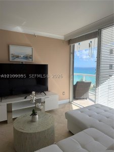 Aluguel de apartamento no Akoya 906
